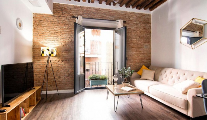 Chezmoihomes Sweet & Trendy nest in Granada Center for 6