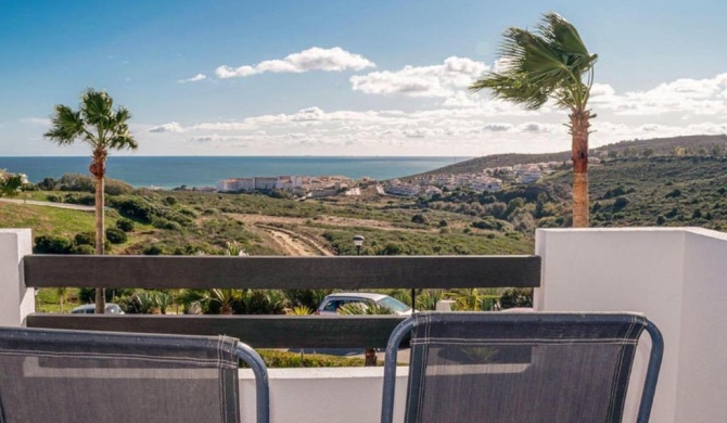 Charming holiday home nearby Estepona with sea views and golf opportunities