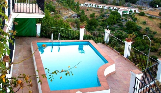 6 bedrooms chalet with private pool furnished terrace and wifi at Grazalema