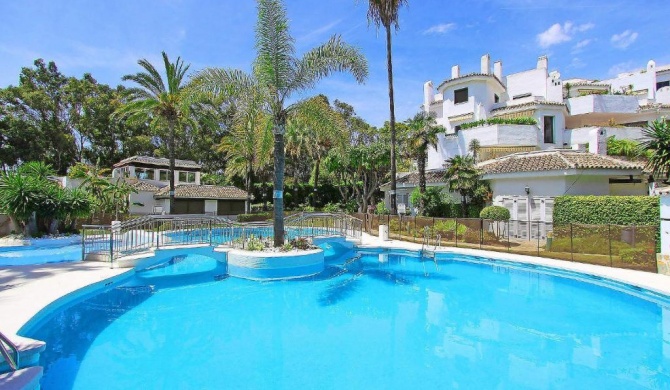 1152 golden beach