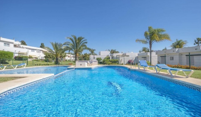 3 bedroom garden apartment, pool, Aloha Sur, Puerto Banus