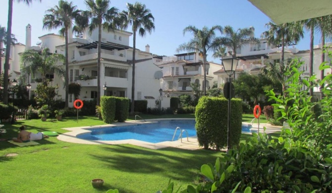 3 bedrooms Los Naranjos de Marbella A001