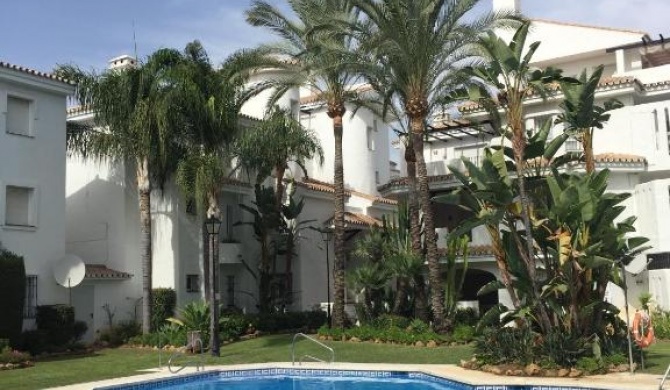 Beautiful 2 Bedroom Apartment @ Puerto Banus!