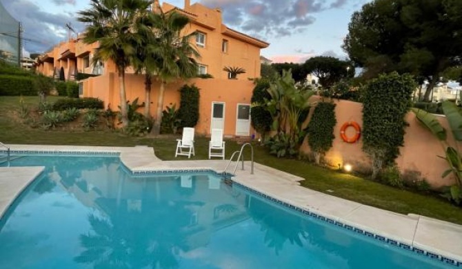 Marbella Deluxe Rooms in Royal Cabopino Townhouse