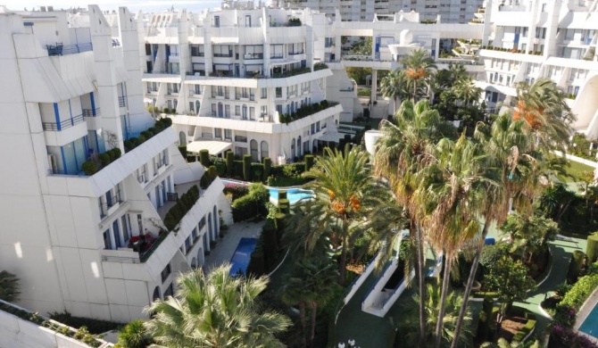 Marbella House Apartamento Duplex 30