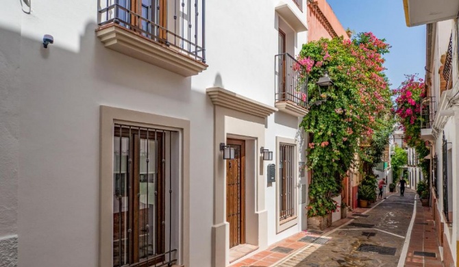 Marbella Old Town : Luxury Townhouse