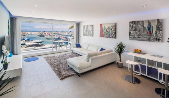 Modern Frontline Puerto Banus Apartment M2