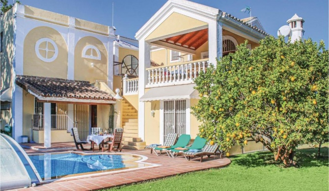 Nice home in Marbella with WiFi, Outdoor swimming pool and Swimming pool