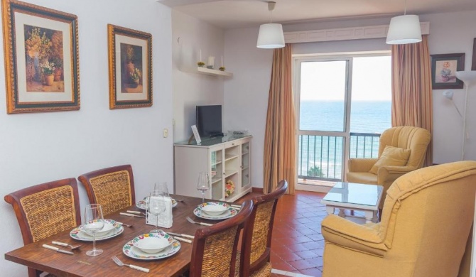 Beachfront Apartment 3BR - Traditional Spanish