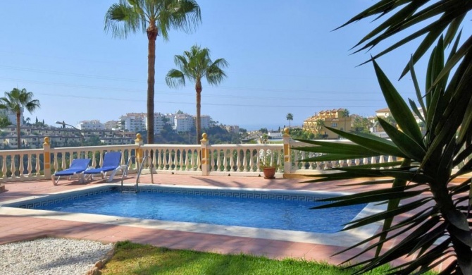 Comfortable Villa in Andalusia with Swimming Pool