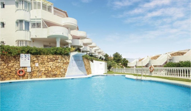 Nice apartment in Mijas Costa with WiFi, Outdoor swimming pool and Swimming pool