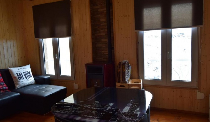 Sierra Nevada apartamento de madera muy cálido con buenas vistas