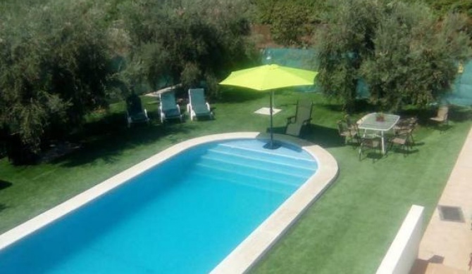 4 bedrooms house with private pool enclosed garden and wifi at Montilla Cordoba