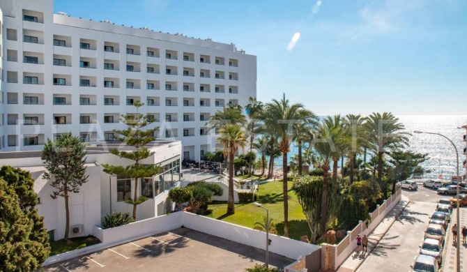 Magnífico apartamento al lado de la playa Torrecilla en Nerja