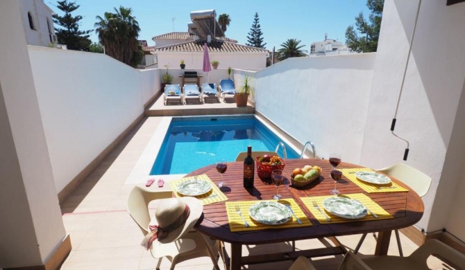 Nerja Paradise Rentals - Villa Daisy