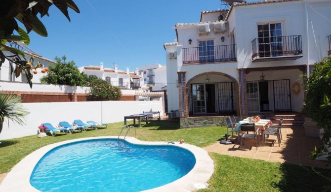 Nerja Paradise Rentals - Villa Victoria