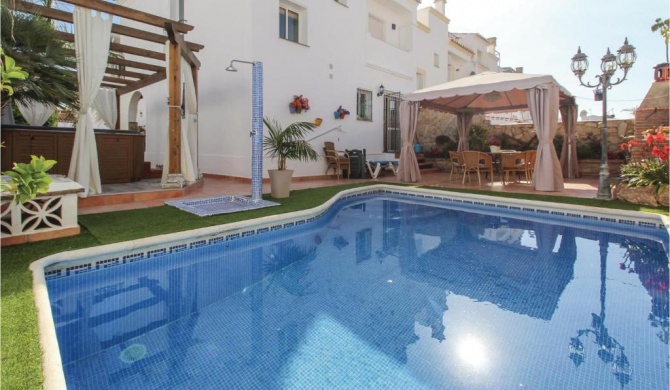 Stunning home in Nerja with 3 Bedrooms, Jacuzzi and Swimming pool