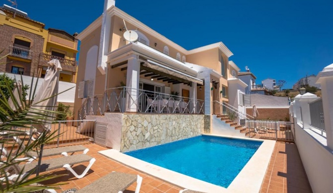 VILLA RETAMA -NERJA