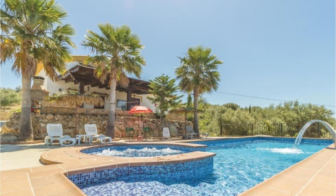 Amazing home in Periana with Jacuzzi, WiFi and Outdoor swimming pool