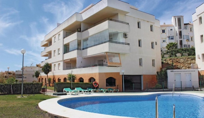 Nice apartment in Riviera del Sol with 2 Bedrooms and Outdoor swimming pool