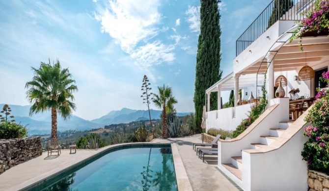 Exclusive historic Villa in the heart of Andalucian - La Villa Magdalena