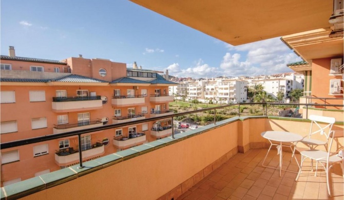 Beautiful apartment in San Luis de Sabinillas with 2 Bedrooms and WiFi