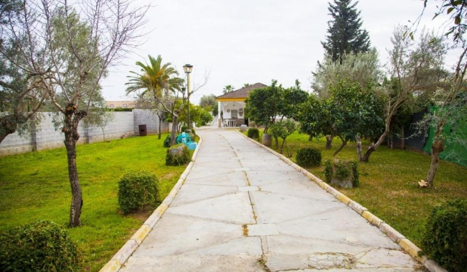 Chalet piscina jakuzzi sevilla