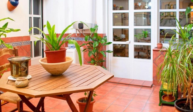 Lovely Holiday Home in Seville with Private Terrace