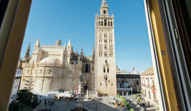 Lujoso apartamento a los pies de la Giralda