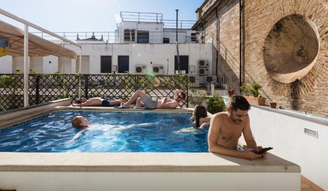 Oasis Backpackers' Hostel Sevilla & Coworking