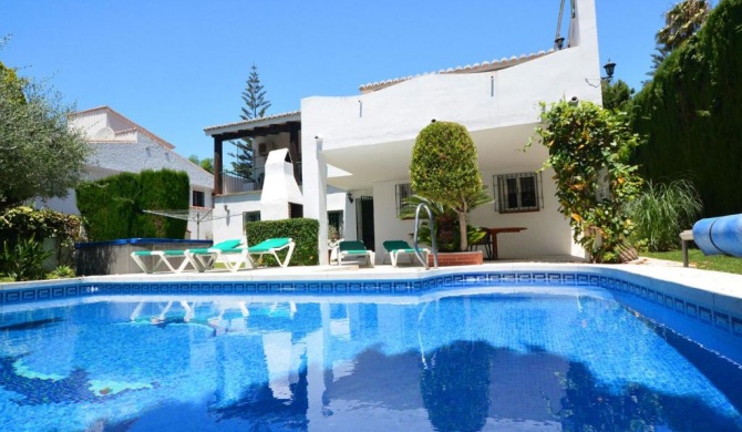 La Cala De Mijas Villa Sleeps 12 Pool Air Con WiFi