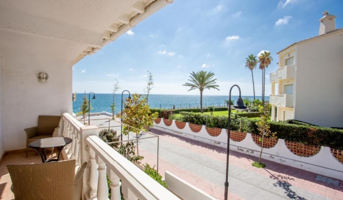 Lets in the Sun La Cala Beachside Townhouse